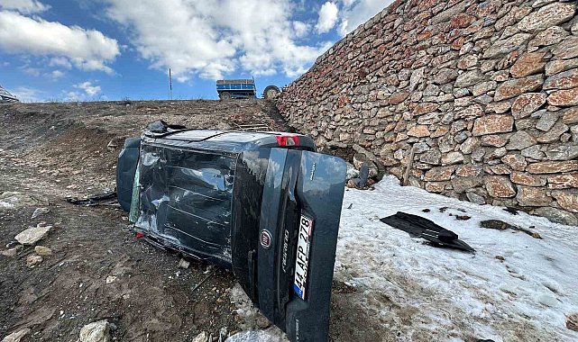 Kontrolden çıkan araç menfeze devrildi: 1 yaralı