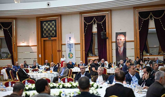 Malatya Büyükşehir Belediyesi&#039;nden birlik ve beraberlik iftarı