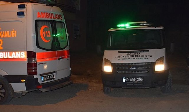 Malatya'da otomobil ile çarpışan traktörün sürücüsü hayatını kaybetti