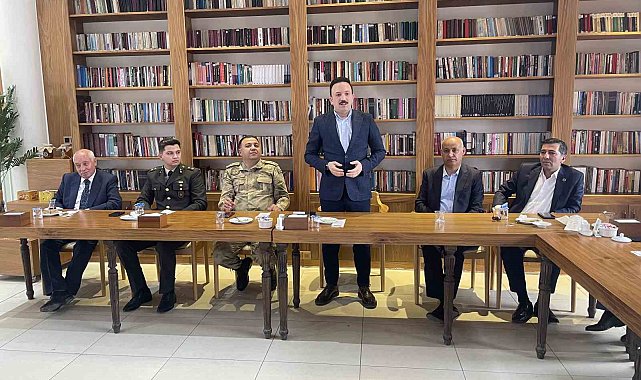 Malazgirt&#039;te bayramlaşma töreni yapıldı