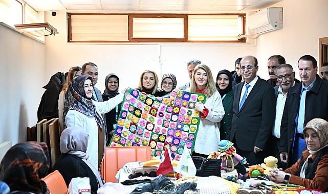 Milletvekili Ölmeztoprak ve Başkan Geçit, kadın girişimcilere destek verdi