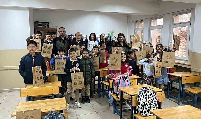 Miniklere yeşil vatan bilinci aşılanıyor
