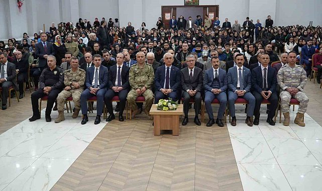 Muş'ta İstiklal Marşı'nın Kabulü ve Mehmet Akif Ersoy'u Anma Günü