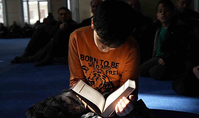 Muş'ta Ramazan ayının ilk mukabelesi İmam Şafi Camisi'nde gerçekleştirildi
