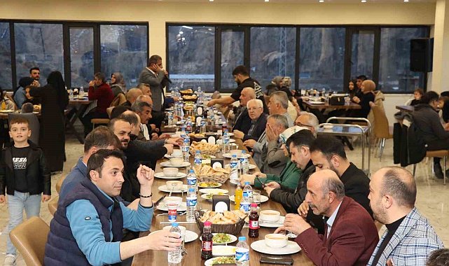 Oltu MHP İlçe Teşkilatı iftarda buluştu