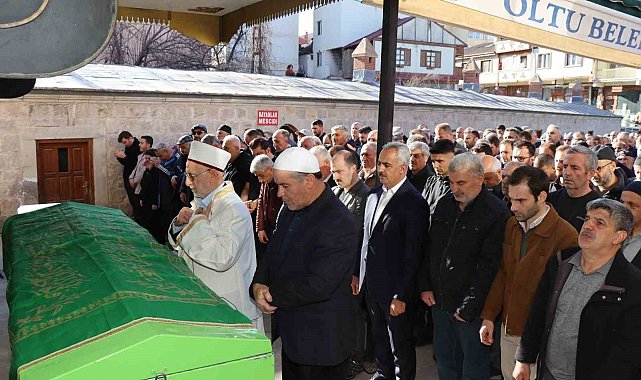 Oltu Temel Vural öğretmene veda etti