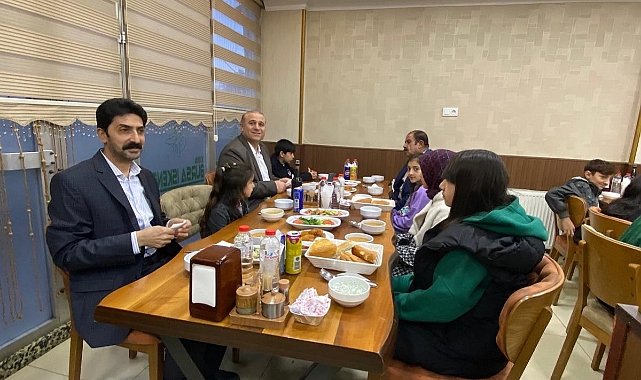 Patnos Kaymakamı Taş, yetim çocuklarla iftar yaptı