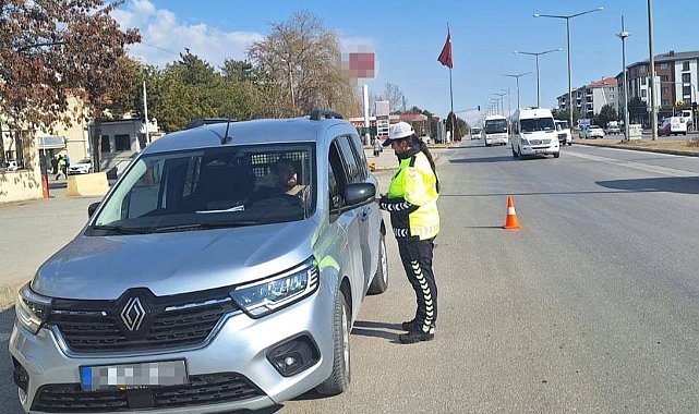 Polisten trafik eğitimi