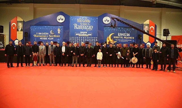 Ramazan etkinliklerinde Dar'ül Hazen tasavvuf topluluğu sahne aldı