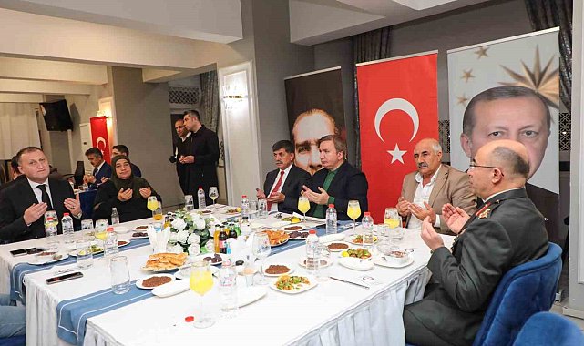Şehit aileleri ve gaziler onuruna iftar programı düzenlendi