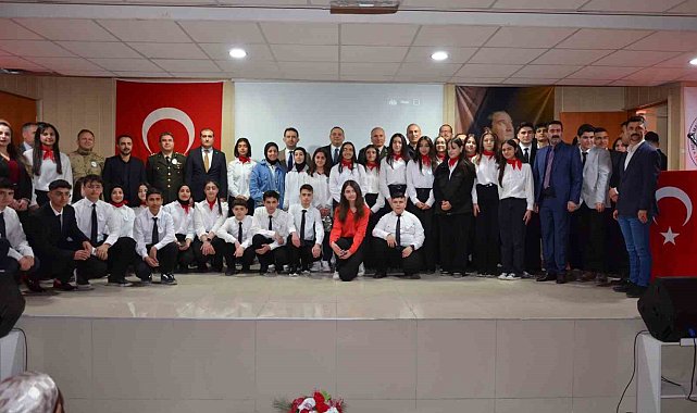 Tatvan'da İstiklal Marşı'nın Kabulü'nün 104. yılı kutlandı
