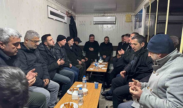 Vali Aydoğdu, Demirci ve Dayıkaraca ailelerine taziyede bulundu