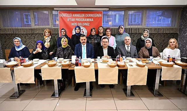 Vali Çiftçi, Gönüllü Anneler Derneği iftarına katıldı