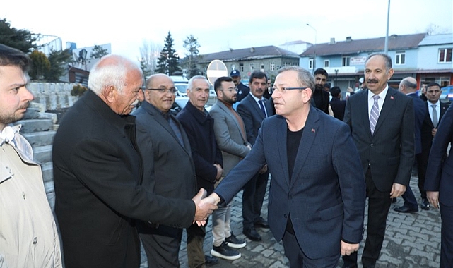Vali Polat, Arpaçay’da vatandaşlarla iftarda bir araya geldi