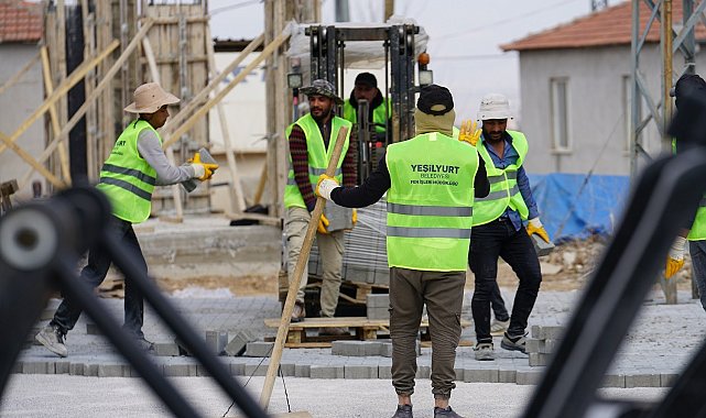 Yeşilyurt Belediyesi, Samanköy'ün yollarını baştan aşağıya yeniliyor