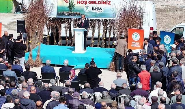 Yeşilyurt Belediyesi'nden çiftçilere 44 bin meyve fidanı desteği