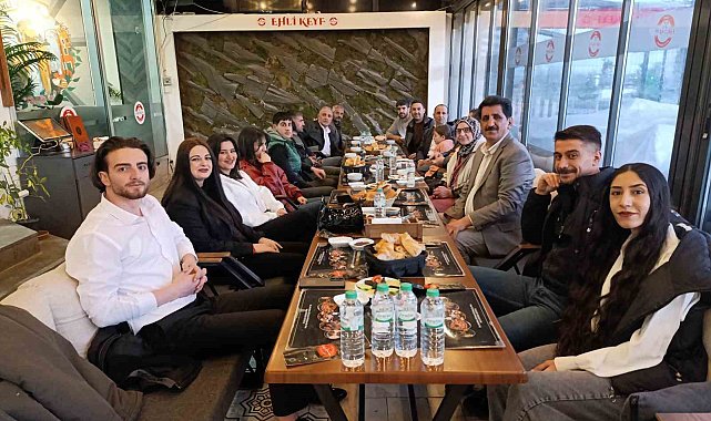 Yurt Eğitim Sen Ağrı Şubesi, üyeleri için iftar programı düzenledi