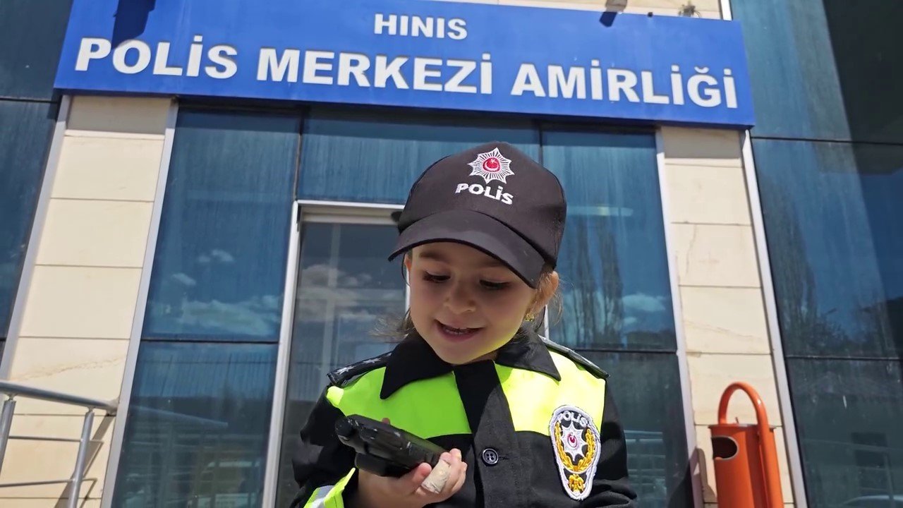 23 Nisan’da çocuklardan anlamlı klip