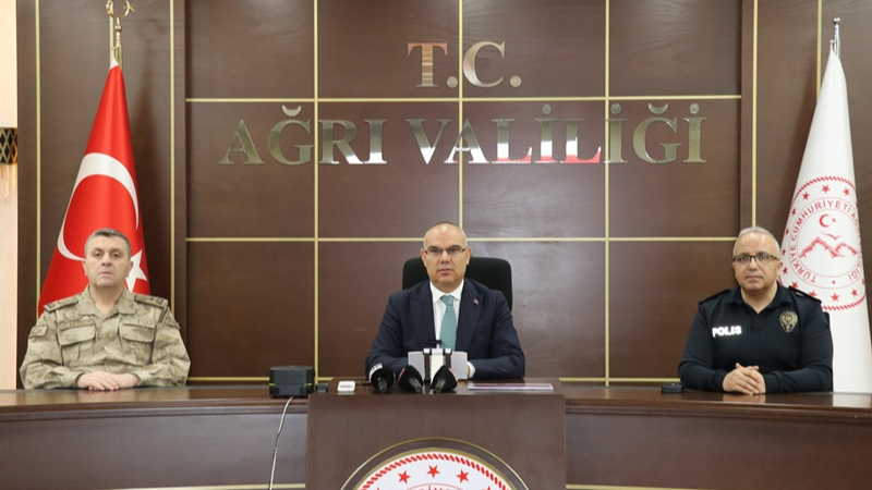 Ağrı'da, mart ayında 1477 düzensiz göçmenin ülkeye girişi engellendi