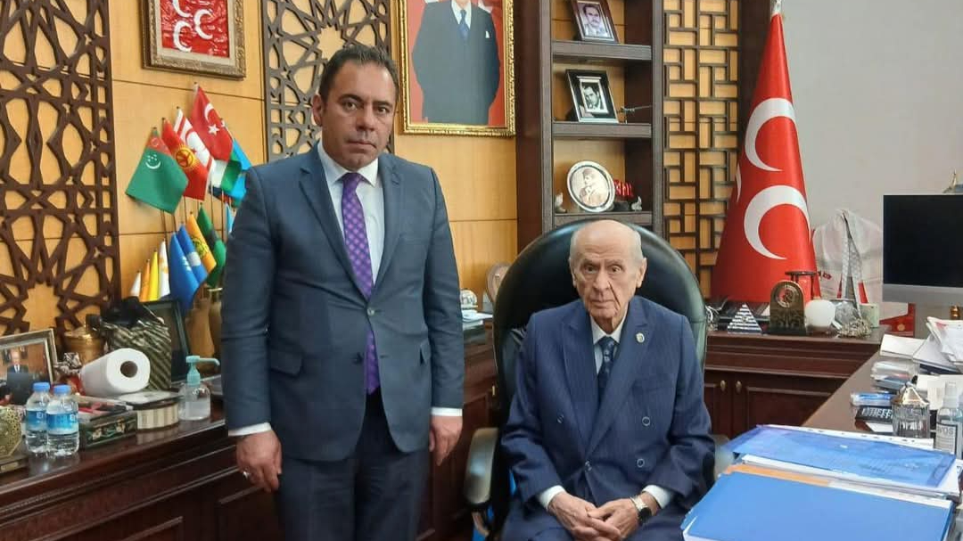 Ötüken Senger’den Devlet Bahçeli’ye ziyaret