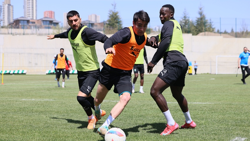 Iğdır FK, Sakaryaspor maçının hazırlıklarını sürdürdü