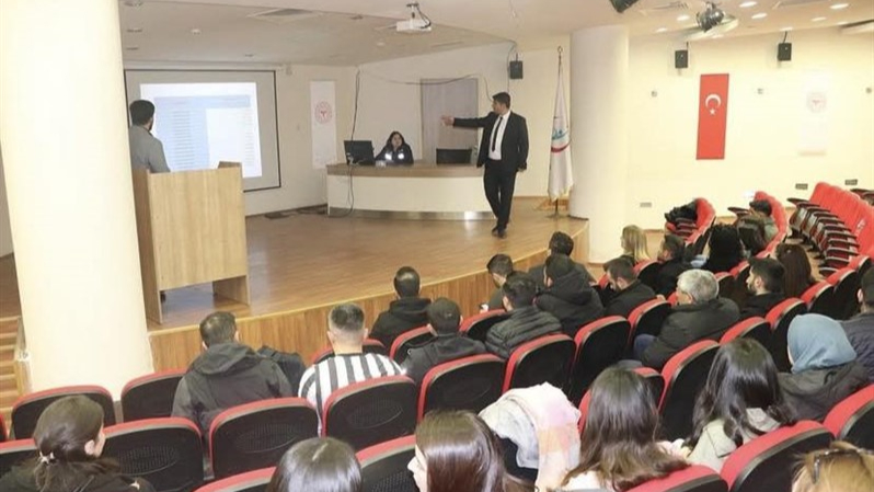 Sağlık hizmetlerinin değerlendirmesi yapıldı