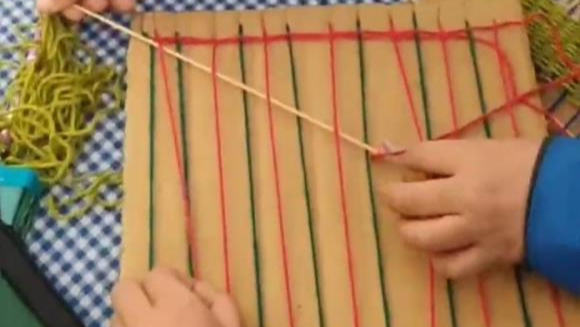 Diyadin'de öğrenciler geleneksel kilim dokuma sanatıyla tanıştı
