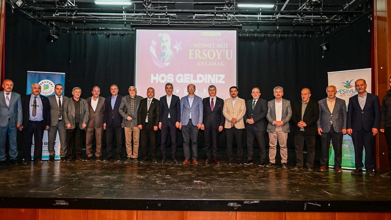 Yeşilyurt’ta Mehmet Akif Ersoy konferansı düzenlendi