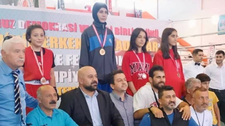 Kars boks il temsilcisi Ayhan Sönmez’den teşekkür mesajı