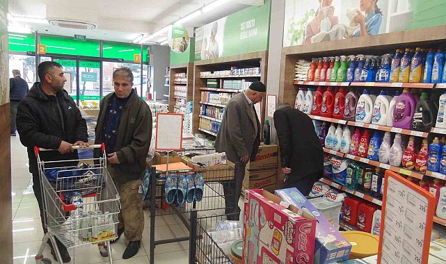 Ahlat'ta vatandaşlar boykot çağrısına uymadı