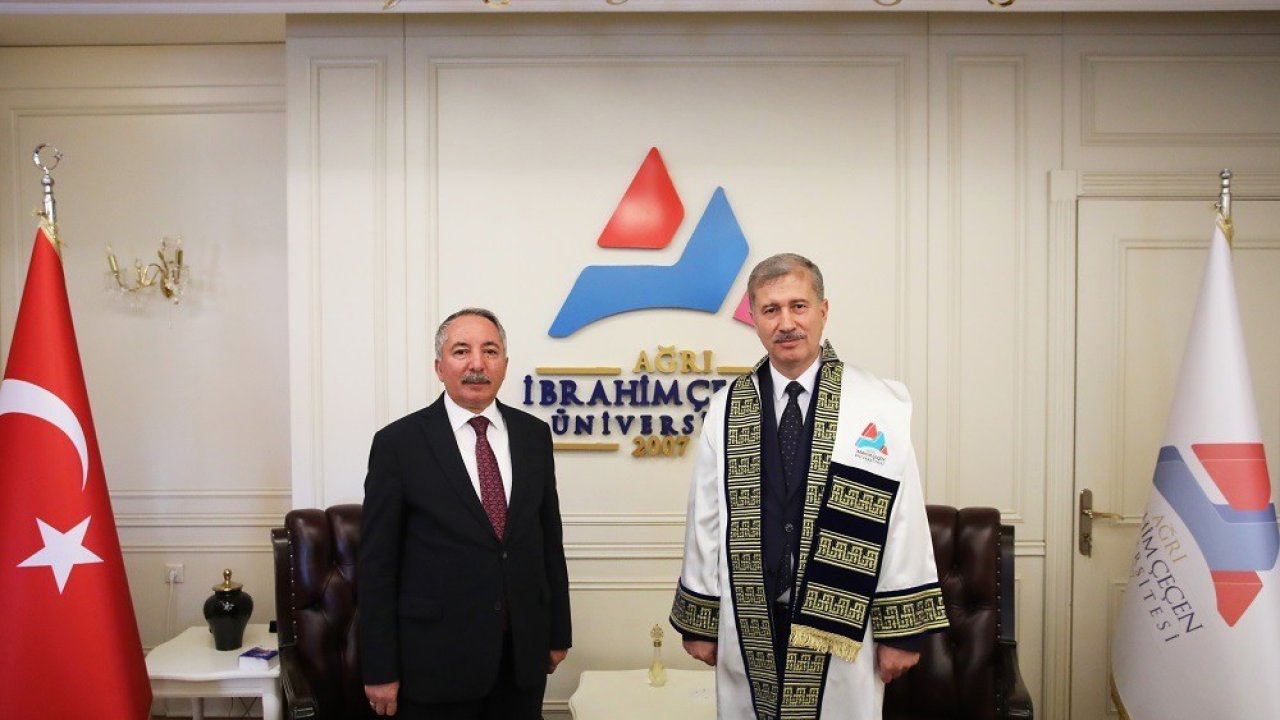 AİÇÜ’de yeni dönem: Gülçin rektörlük görevine başladı