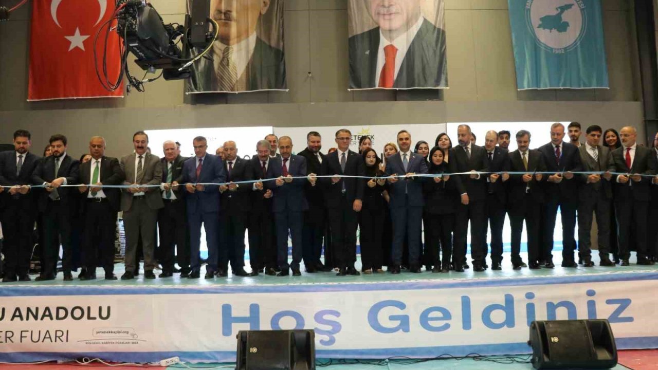 Bakan Kacır: "İnsansız hava aracı üretiminde dünyada lider pozisyona eriştik"