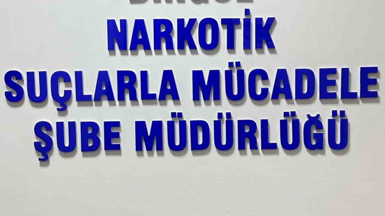 Bingöl’de 1,5 kilo toz esrar ele geçirildi