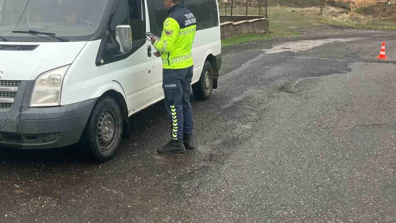 Bingöl’de okul servisleri denetlendi