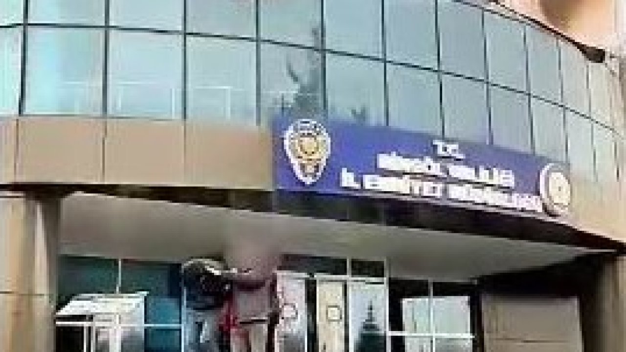 Bingöl’de sosyal medya üzerinden vatandaşları dolandıran 2 kişi yakalandı