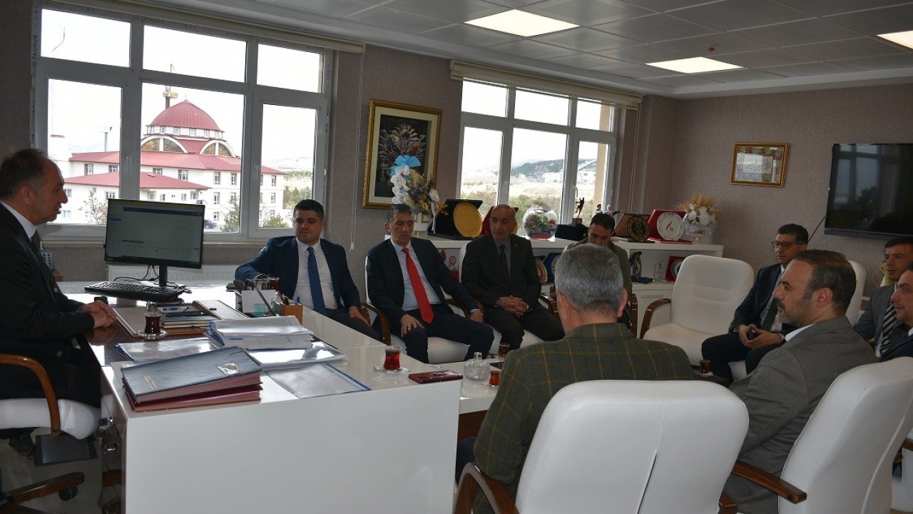 Müdür Çakmur, yeni ilçe müdürlerine başarılar diledi