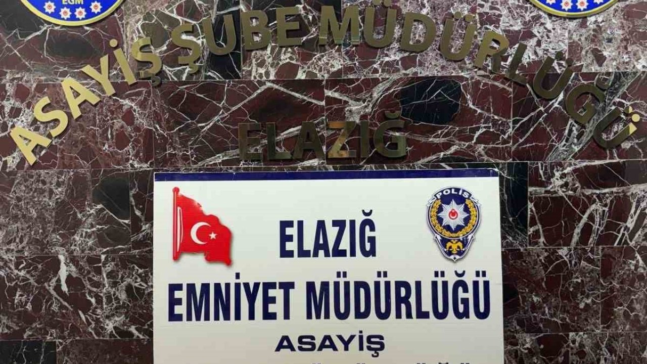 Elazığ ve Diyarbakır’da 5 kuyumcuya sahte altın satan 4 zanlı yakalandı