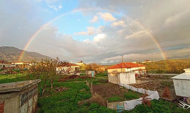 Elazığ'da sağanak sonrası oluşan gökkuşağı hayran bıraktı