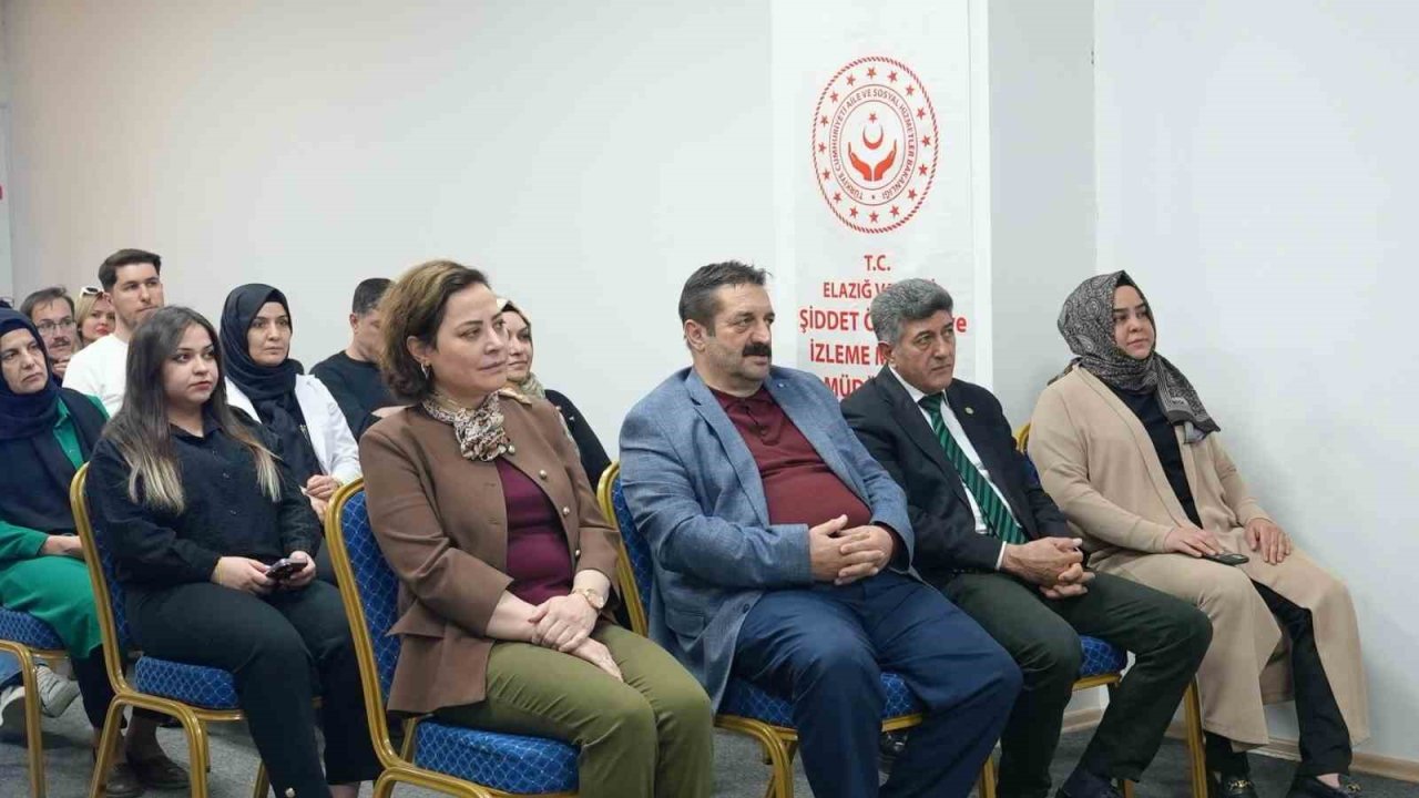 Engelsiz Yaşam Merkezinde "Beyaz Ev" Projesi tanıtıldı
