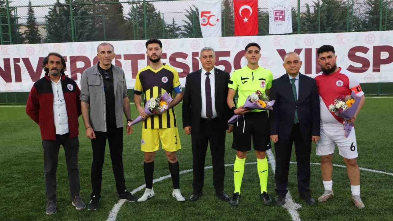 FÜ’de 50. yıl spor şenlikleri başladı