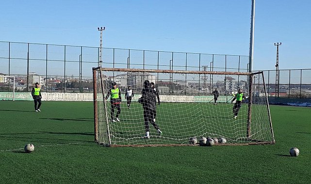 Kars 36 Spor, Arhavi 08 Spor maçı hazırlıklarını sürdürüyor