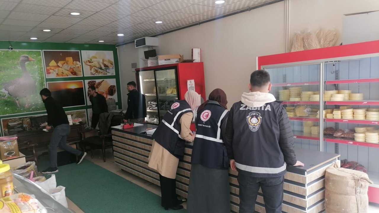 Kars’ta işyerleri denetlendi