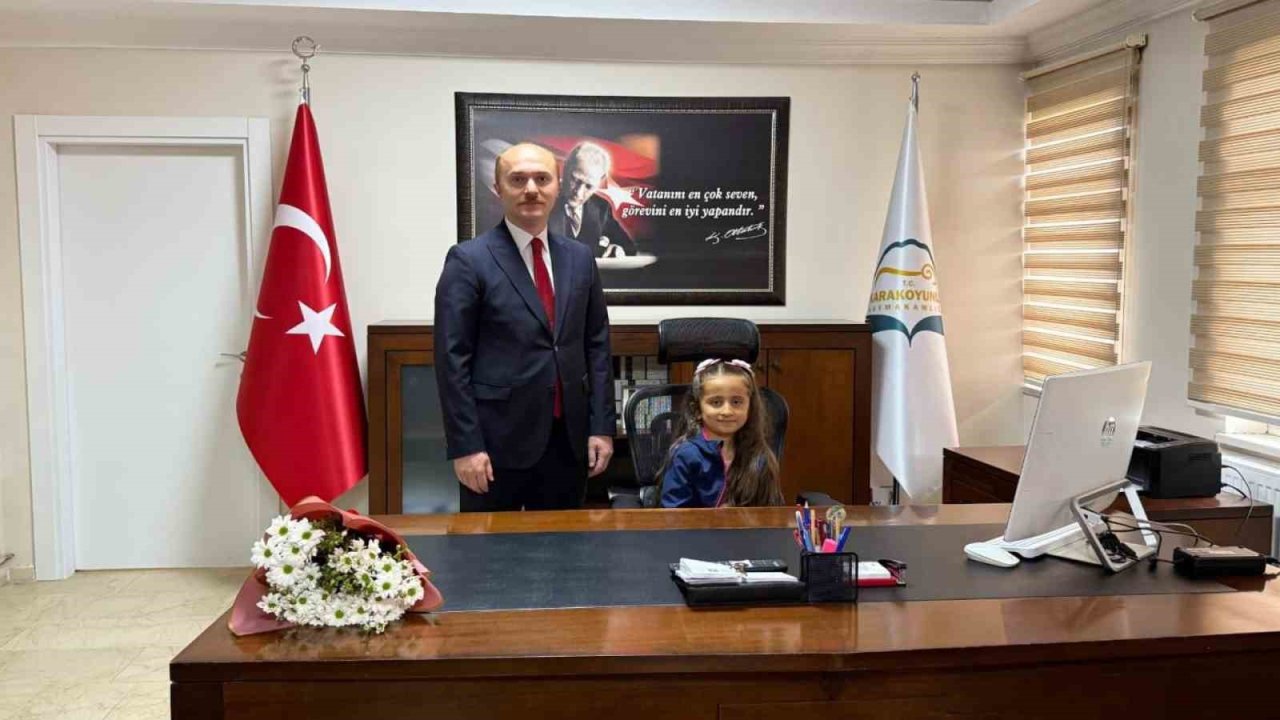 Minik Nursima, Kaymakam Yavuz'un koltuğunu devraldı