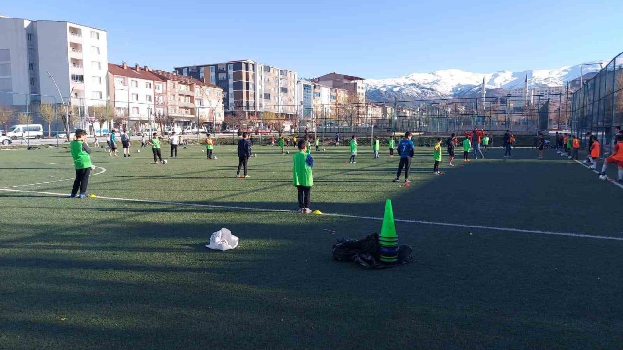 Muş’ta geleceğin yetenekleri yetişiyor