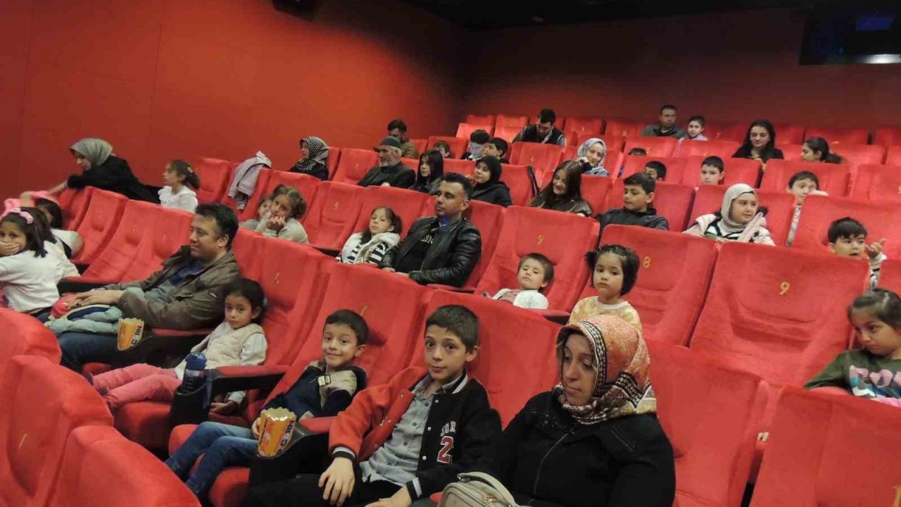 23 Nisan’da şehit ve gazi çocuklarına sinema etkinliği
