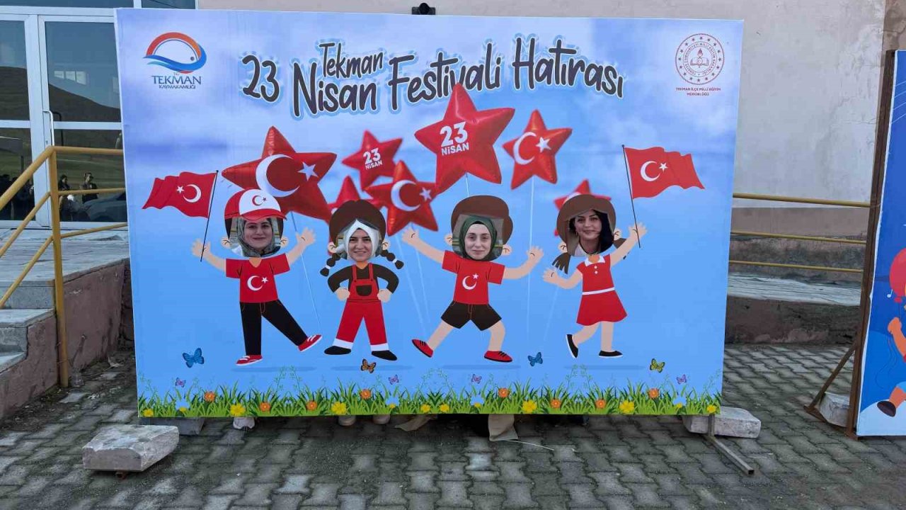 Tekman’da 23 Nisan kutlamaları büyük bir coşkuya sahne oldu