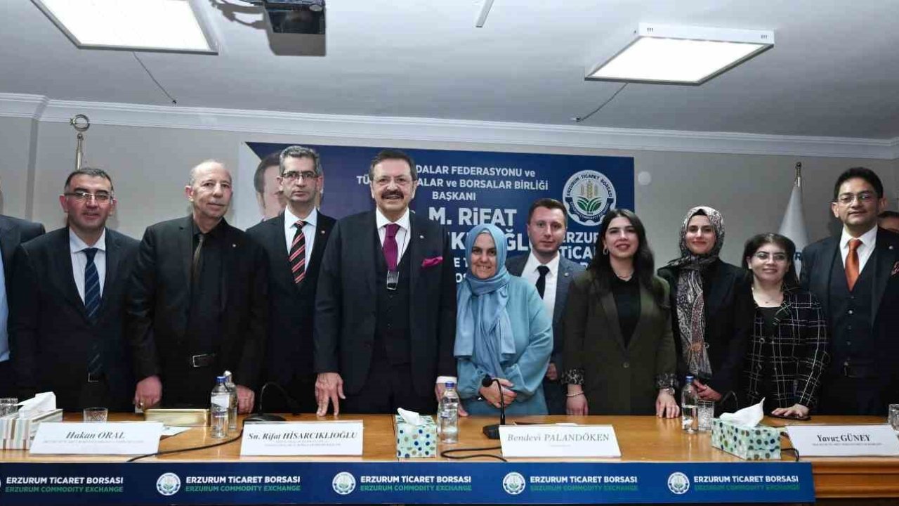 TOBB Başkanı Hisarcıklıoğlu’ndan Erzurum Ticaret Borsası’na ziyaret