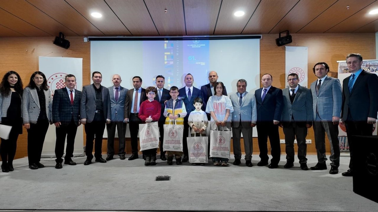 "Üreten Kütüphaneler" temasıyla buluştular