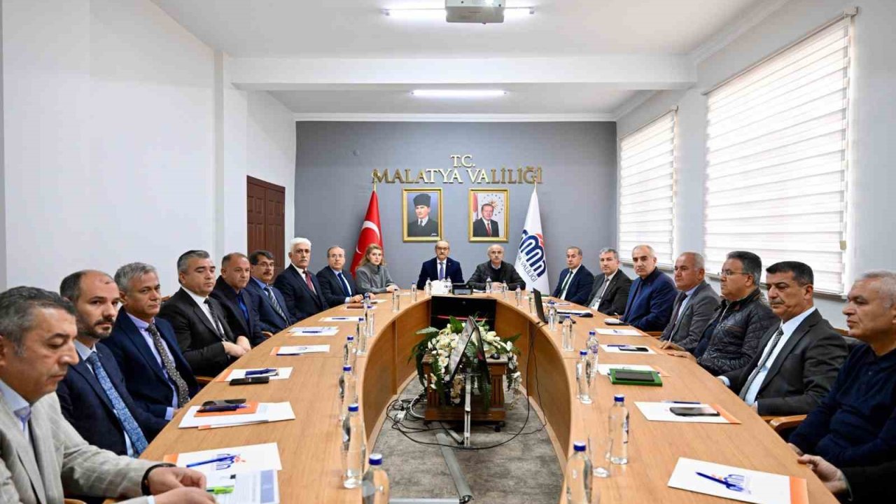 Zirai donun vurduğu Malatya’da kriz masası oluşturuldu