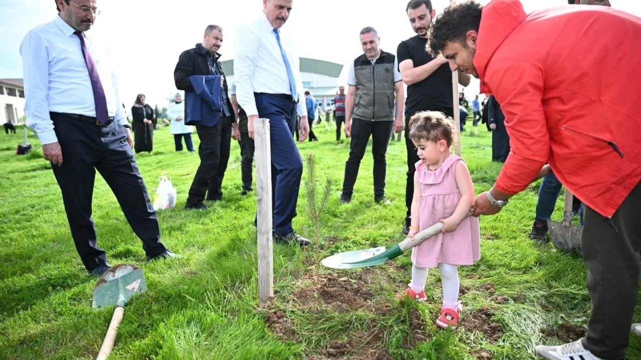 Erzurum 60+ Tazelenme Üniversitesi’nde yıl sonu programı